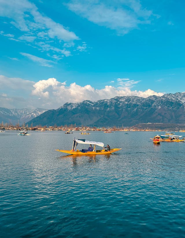 Dal Lake